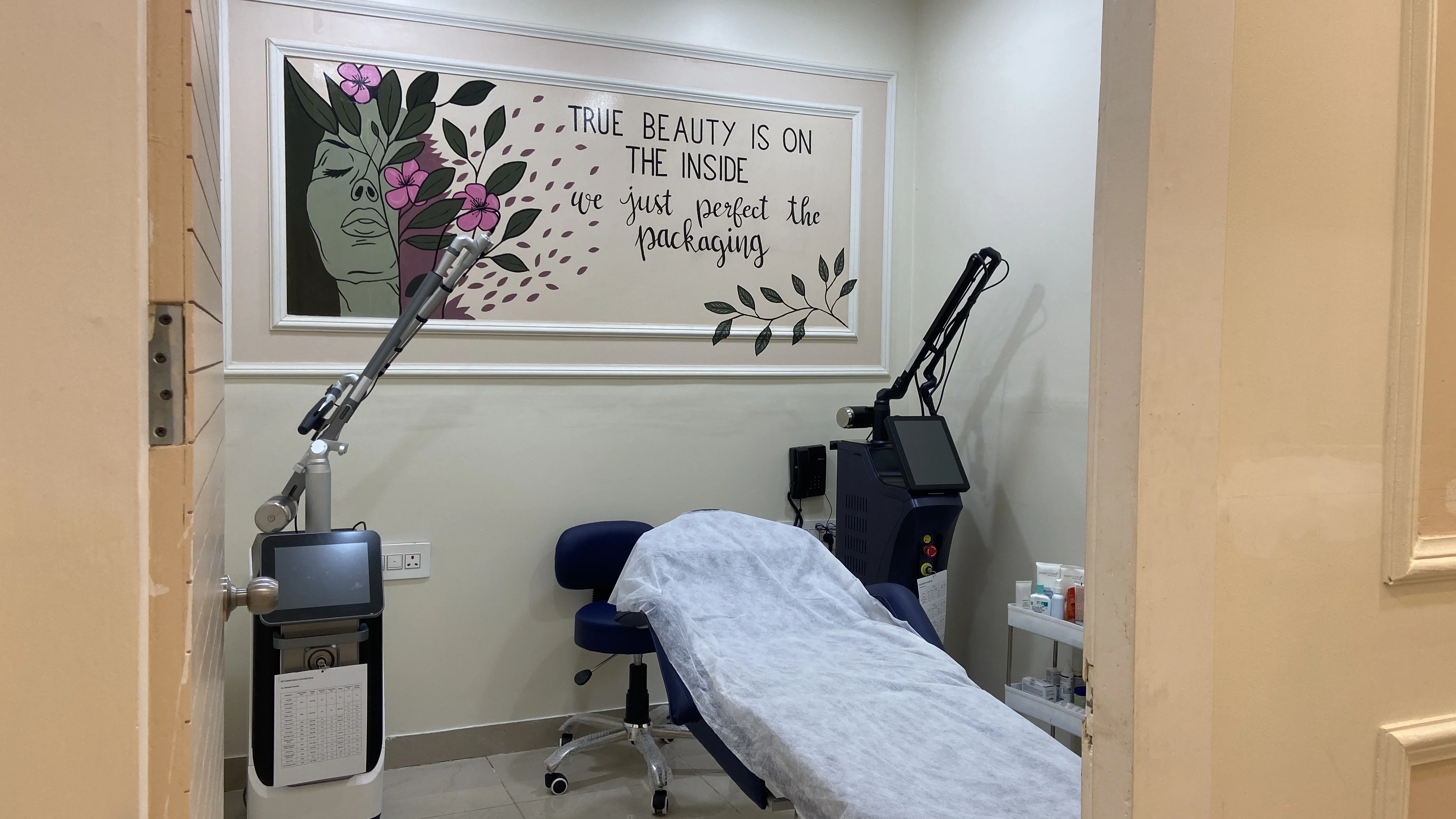 Ixora Health & Aesthetics, Laser suite
