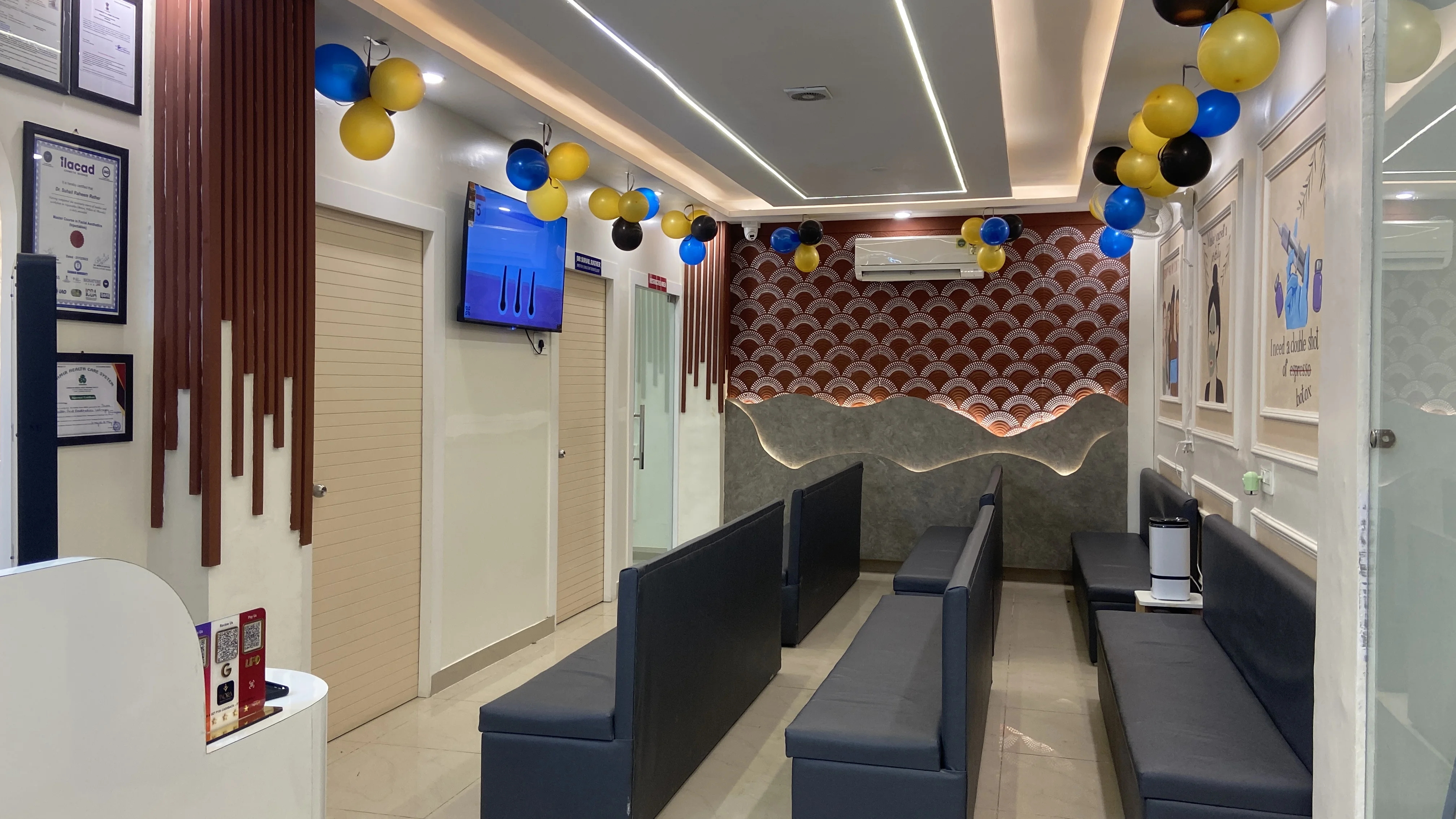 Ixora Health & Aesthetics reception and waiting area